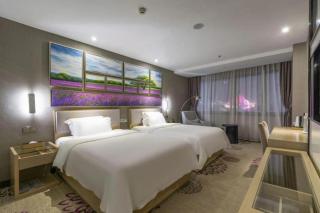 Lavande Hotels Ganzhou Golden Plaza - 5