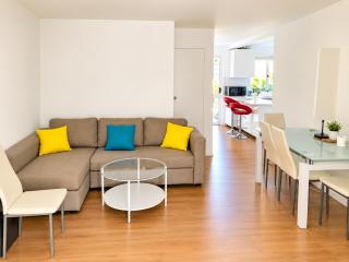 Dana-Private Room in a 3-Bedroom Apartment-3 - 4