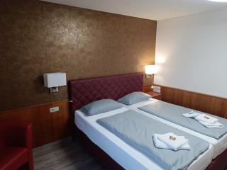 Meister BÄR HOTEL Wettiner Hof - 1
