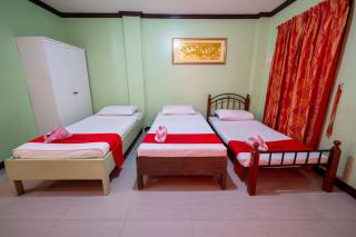 RedDoorz at Maribago Seaview Pension - Mactan - 2