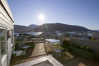 Majestic view apartment in downtown Tromsø - 8