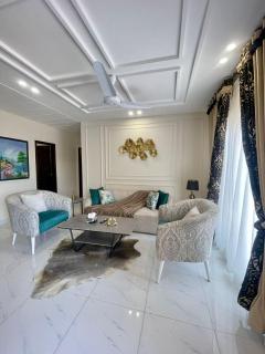 Designer 2BHK apartment with self check-in -FSD - 0