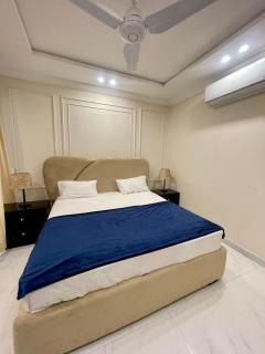 Designer 2BHK apartment with self check-in -FSD - 7