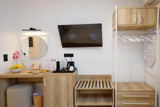 Nisaki Studio Aroura Homes - 8