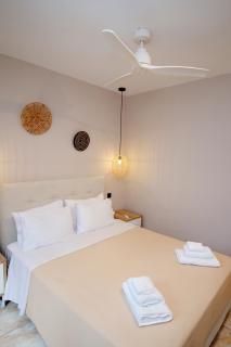 Nisaki Studio Aroura Homes - 9