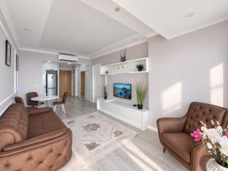 Two-room apartment by the sea, Porta Batumi Tower - 2