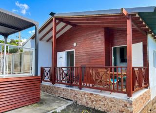 Bungalow cosy près de Basse-Terre - 20 m² avec piscine - 9