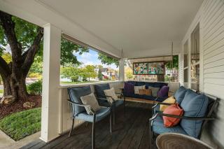 4BR Downtown Home 9 Beds Walk to Lake - 6