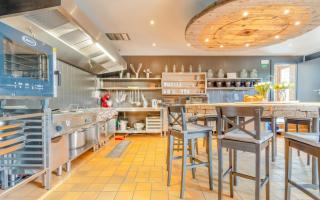 Spacious villa in Florenville with private pool - 7