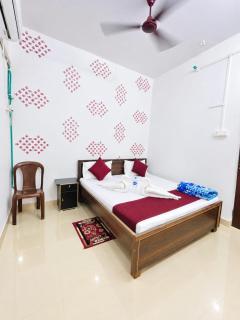 Maa kaushalya Guest House in Ayodhya - 2