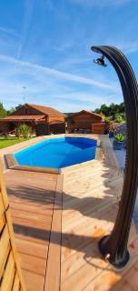 Chalet charmant à Dausse avec piscine et jardin - 1