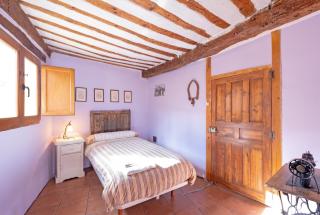 Spacious House in Llano de Bureba with Fireplace & Mountain View - 1