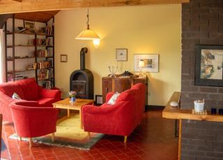 Charming House in Laghy with Garden - 8