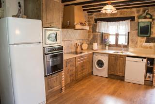 Charming House in La Cavada with Jacuzzi - 4