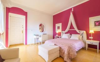 Spacious villa in Can Trabal with private pool and jacuzzi 980 m² - 5