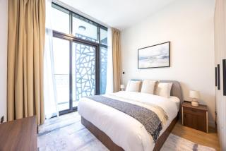 Bloomfields 2BR in The Gate - Masdar - 1