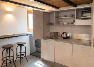 Elegant Studio Cagliari 60 m² + Balcony - 2