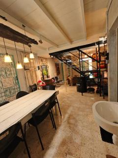 10Paxx 3Br3Bth Vintage Urban Space - 7