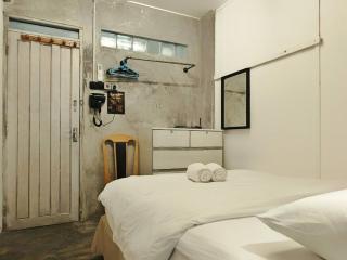 10Paxx 3Br3Bth Vintage Urban Space - 8