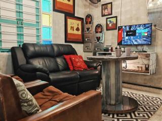 10Paxx 3Br3Bth Vintage Urban Space - 6