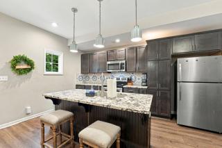 1271 S Preston St - 9