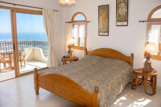 Peyia Villa with sea view, private pool, and garden - 6