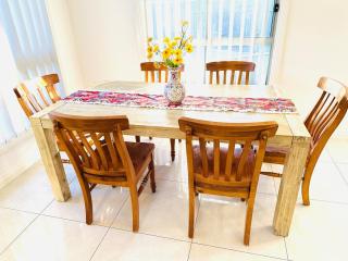 Modern 3 BR, 2 Bath, Free parking, WIFI, Step-free - 8