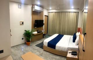 Hotel Earth Orbit - 6
