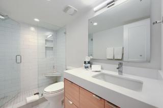 Scandinavian 72 Vantage Condo - 8