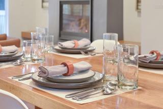 Scandinavian 72 Vantage Condo - 7