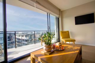 Stylish 2BDR Nundah Stay with Golden Sunsets - Brisbane - 1
