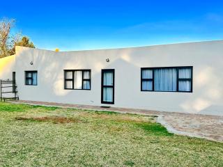 188 On Springs Road - 9
