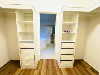 Spacious 3BR, 2 Bath, Dbl garage, WIFI, Step-free - 6