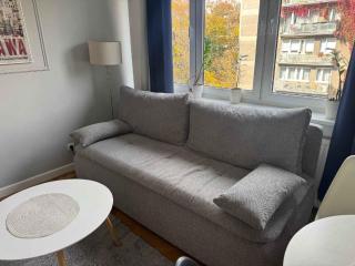 Cozy Apartment Hoża Warsaw Near PKIN with Air Conditioning by Noclegi Renters - 8