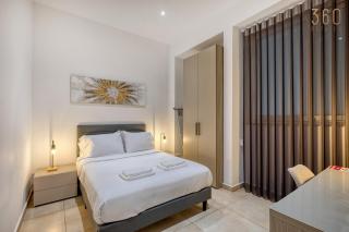 Tower Road Sliema 4 bedroom Apartment with Patio by the Sea - 8