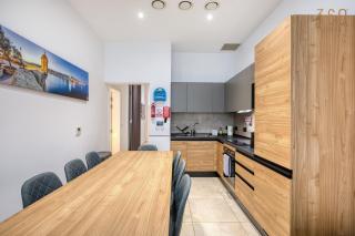 Tower Road Sliema 4 bedroom Apartment with Patio by the Sea - 9