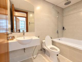 Landmark Plus 1BR high floor great view - 8