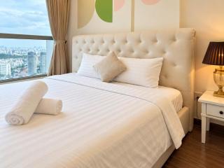 Landmark Plus 1BR high floor great view - 1