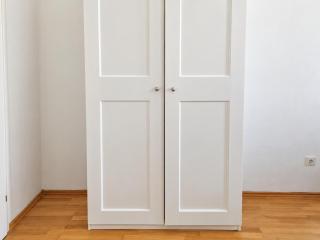 Cozy 2BR Apartment Steps from Wiener Stadthalle - 7