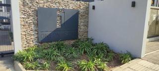 Richman's Comfort Space - 4