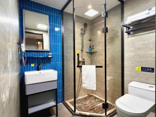 7 Days Inn Wuhan Jianghan Road Metro Station - 2