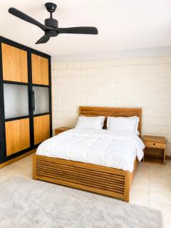 Mwalosun Luxury Vintage Apartment - 5