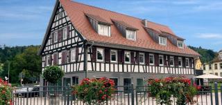 Ferienwohnung-Alte Fachwerkresidenz - 0