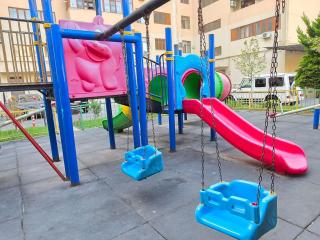 Modern and Secure Stay, Steps to Seaside Boulevard - 2