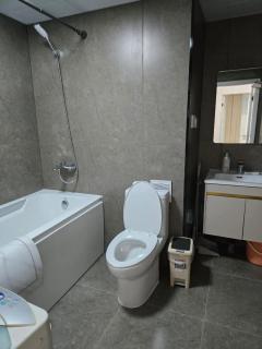 Royal Tower - 1