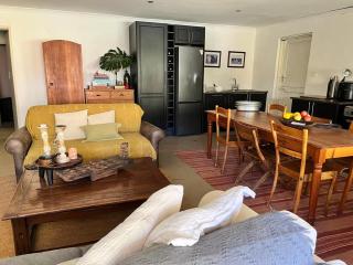 Harare Northern Suburbs Cottage - 0