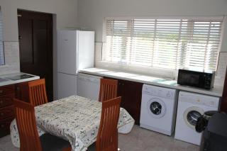 Spacious 4 bedroom home in the heart of Galway - 6