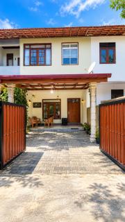 Anu Home Stay - 0