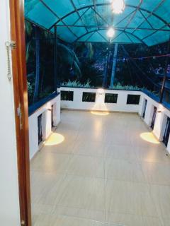 Catamaran Home - 9