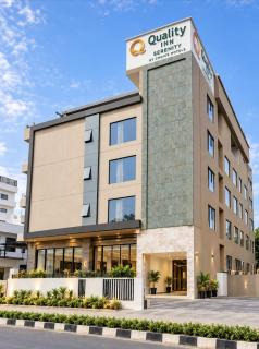 Quality Inn Serenity Lucknow - 8